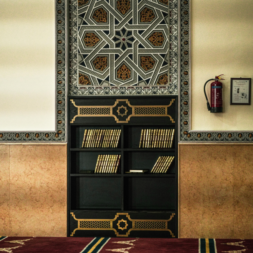 Explore the Best Umrah Packages for Your Holy Journey