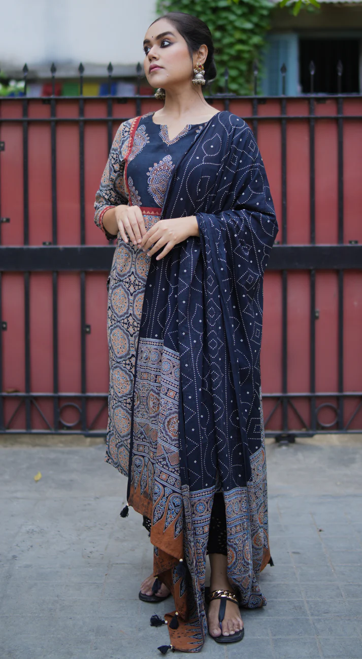 kurtas and kurtis for women