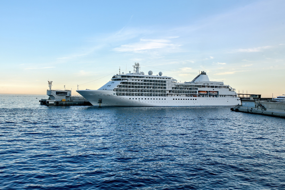 Luxury cruises Qingdao