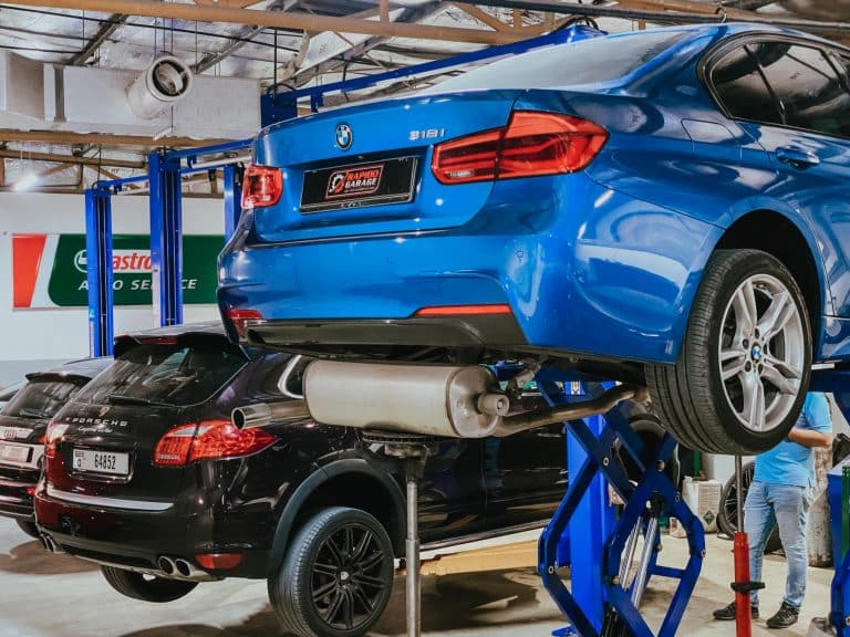 bmw garage in dubai