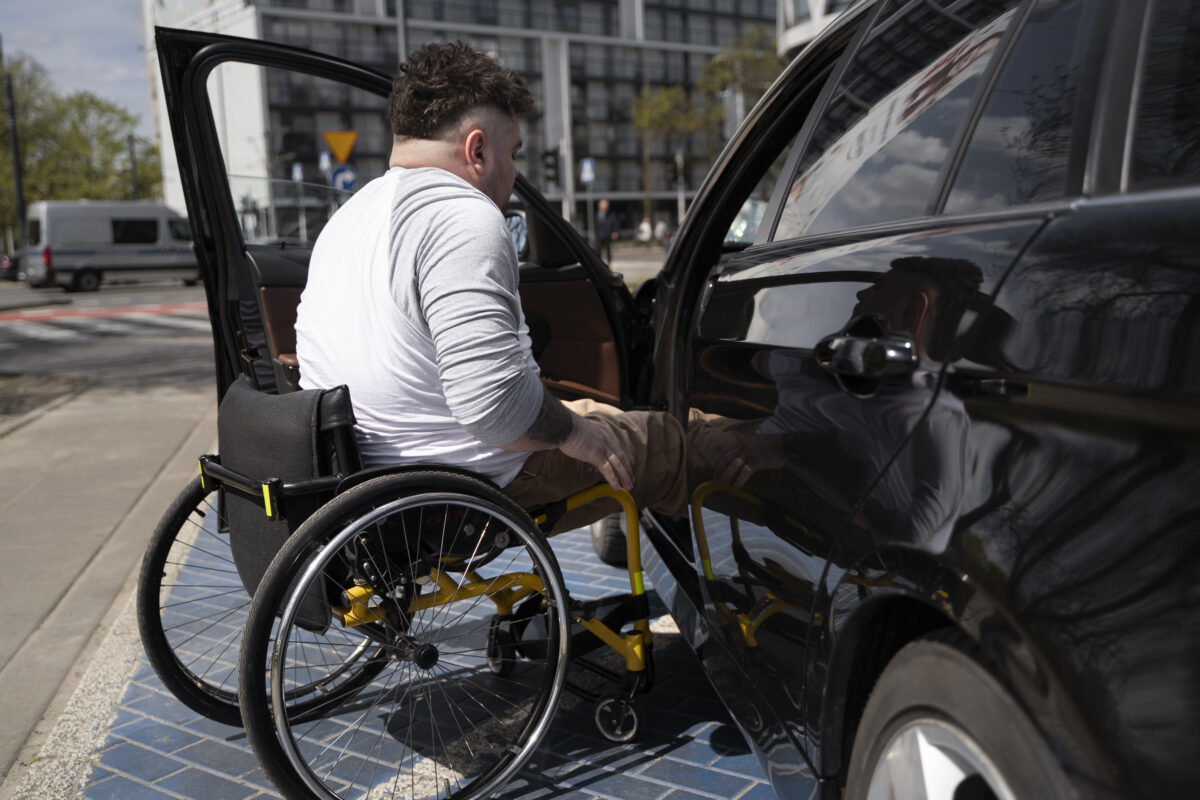 wheelchair taxi