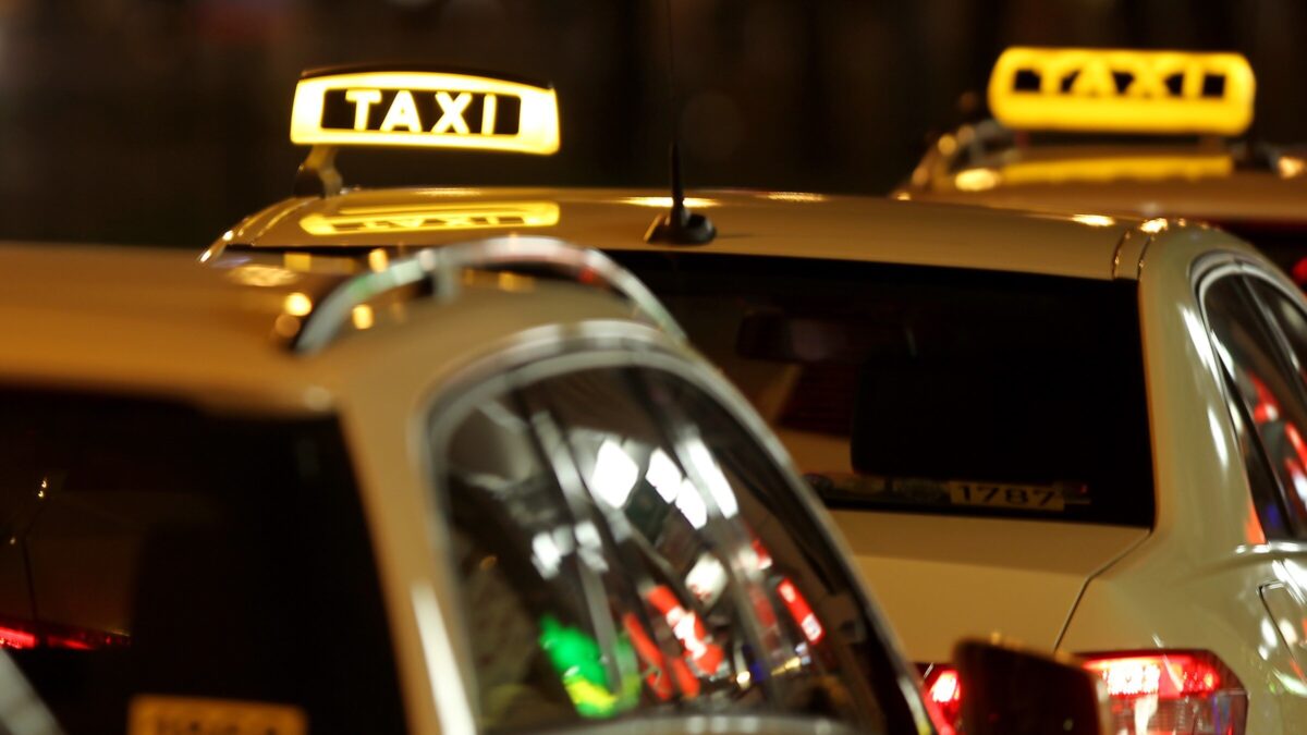 Manchester Airport Taxis