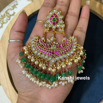 Kundan Pendant Set