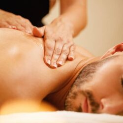 Masajes Eróticos & Massage Erotiche: Culture and Wellness