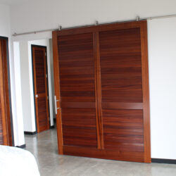 SLIDING CLOSET DOORS