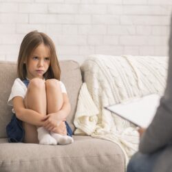 how does childhood trauma affect adulthood