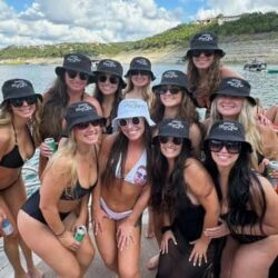 boat rental Lake Austin Texas